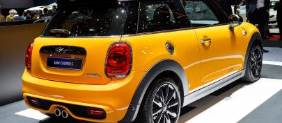 Mini Cooper S Geneva (2014) - picture 4 of 4