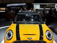Mini Cooper S Geneva (2014) - picture 3 of 4