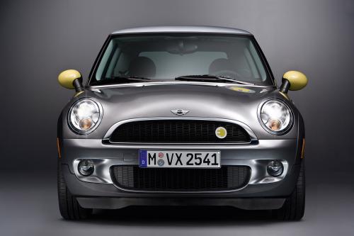 MINI E (2010) - picture 1 of 16