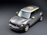 MINI E (2010) - picture 1 of 16