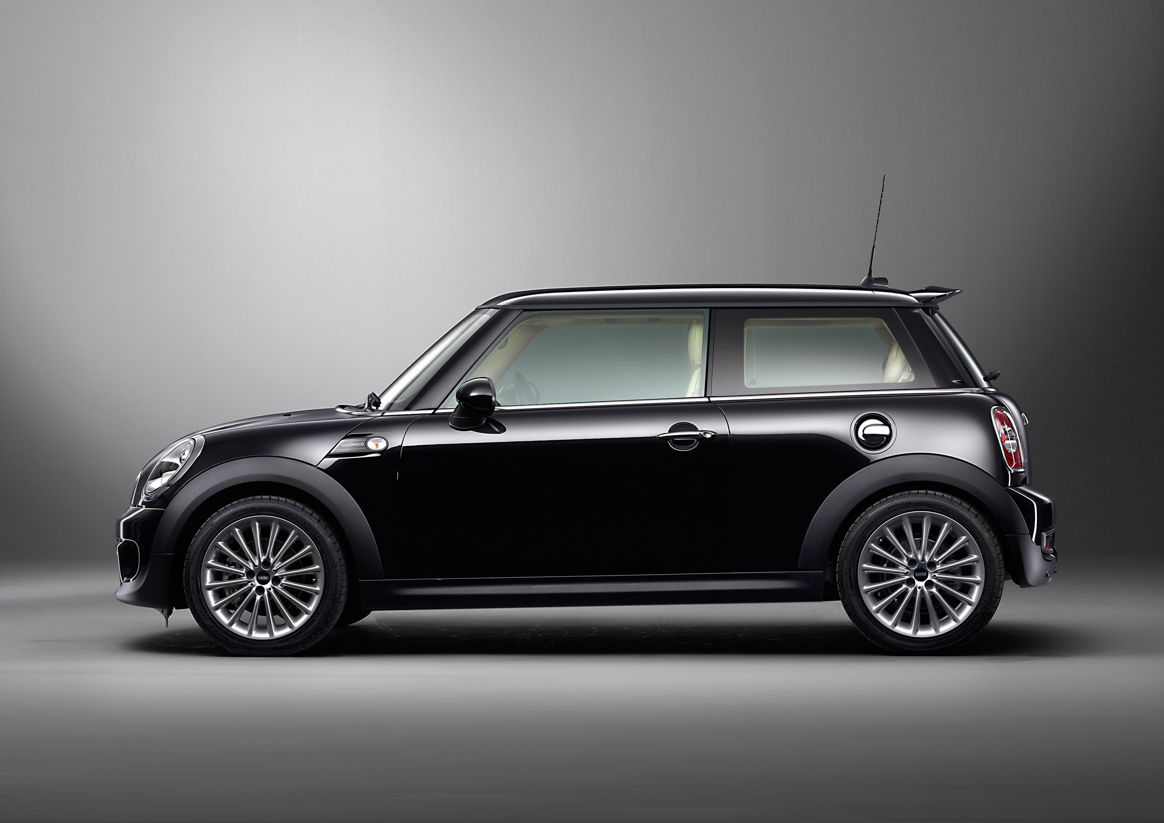 MINI INSPIRED BY GOODWOOD