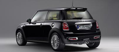 MINI INSPIRED BY GOODWOOD (2011) - picture 4 of 20