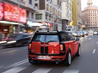 MINI John Cooper Works Clubman (2009) - picture 18 of 22