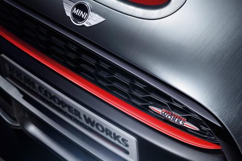 MINI John Cooper Works Concept (2013) - picture 8 of 11