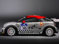 MINI John Cooper Works Coupe Endurance (2011) - picture 3 of 11