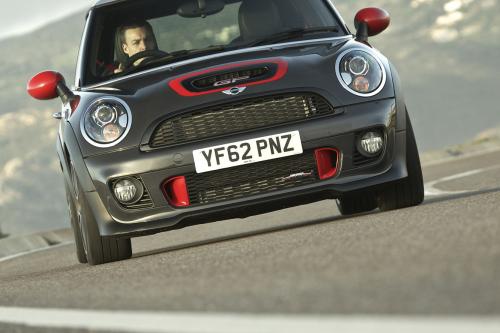 MINI John Cooper Works GP (2013) - picture 1 of 30