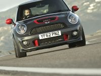 MINI John Cooper Works GP (2013) - picture 1 of 30