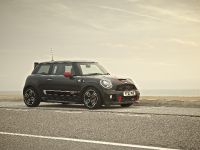MINI John Cooper Works GP (2013) - picture 11 of 30