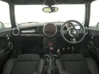 MINI John Cooper Works GP (2013) - picture 19 of 30