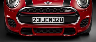 MINI John Cooper Works Hardtop (2015) - picture 15 of 20