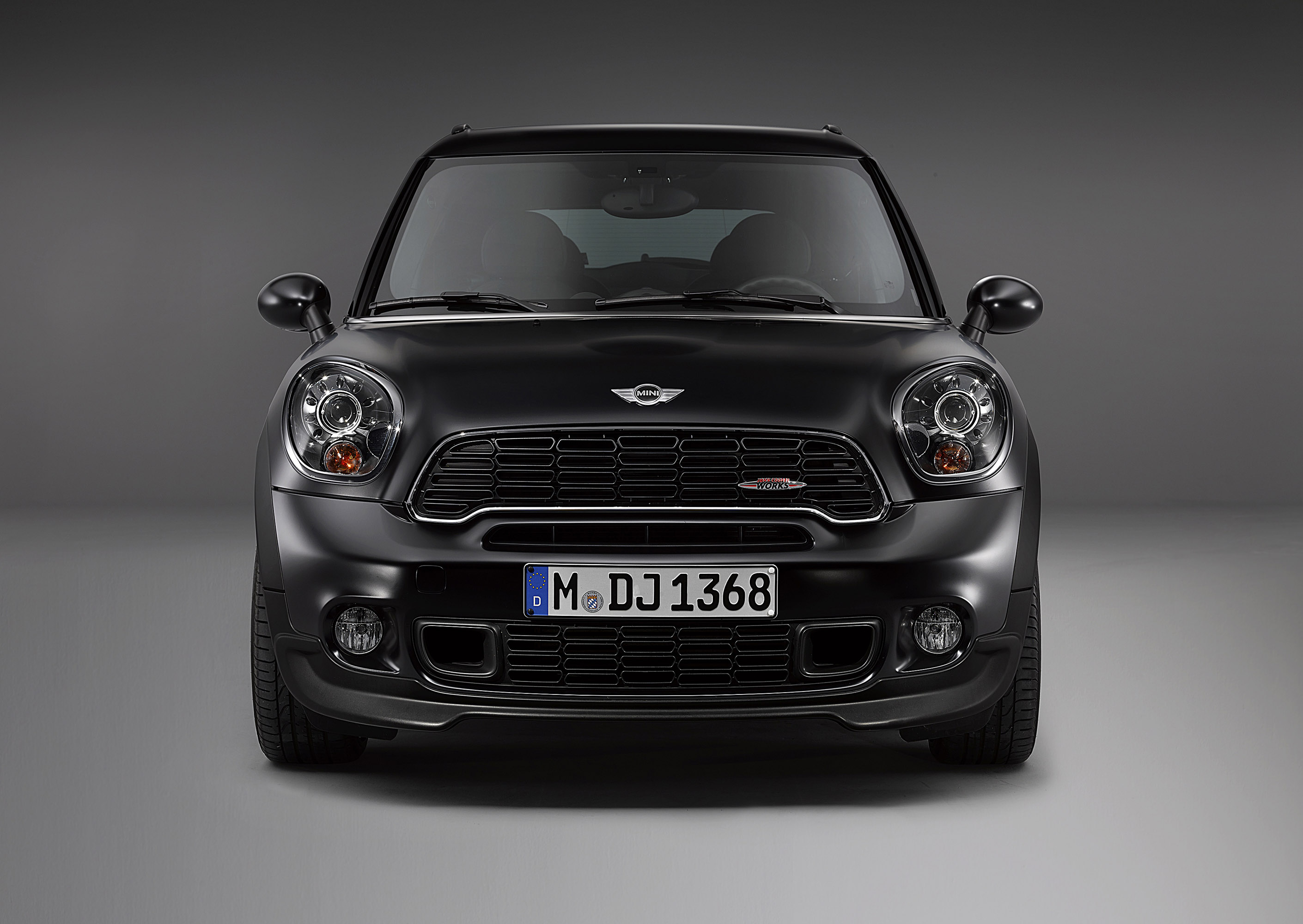 MINI John Cooper Works Paceman Frozen Black