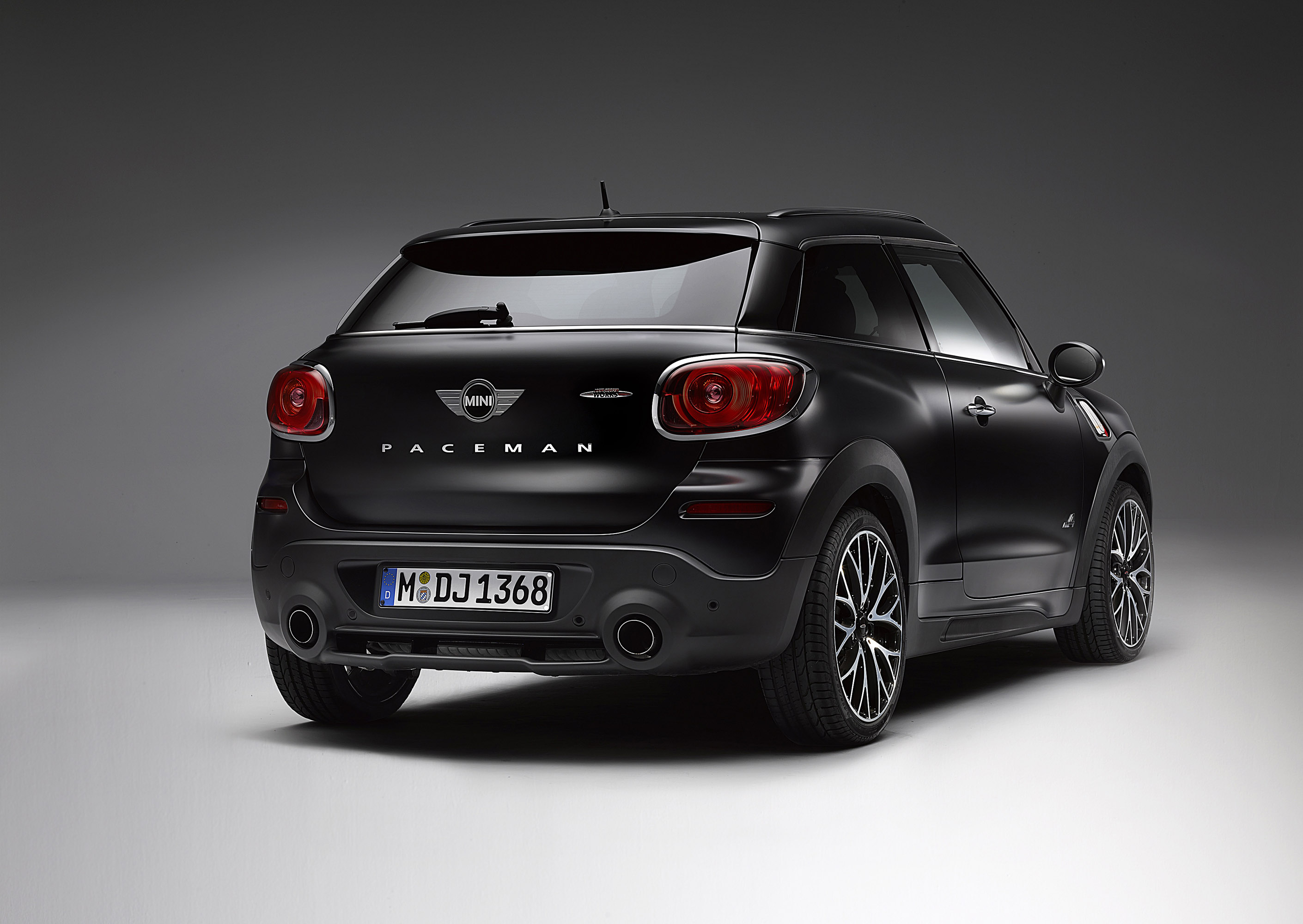 MINI John Cooper Works Paceman Frozen Black