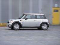 MINI One (2007)