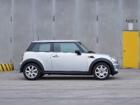 MINI One (2007)
