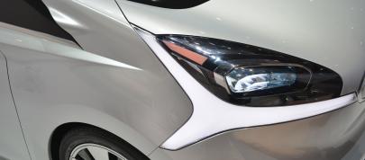 Mitsubishi Concept CA-MiEV Geneva (2013) - picture 4 of 9