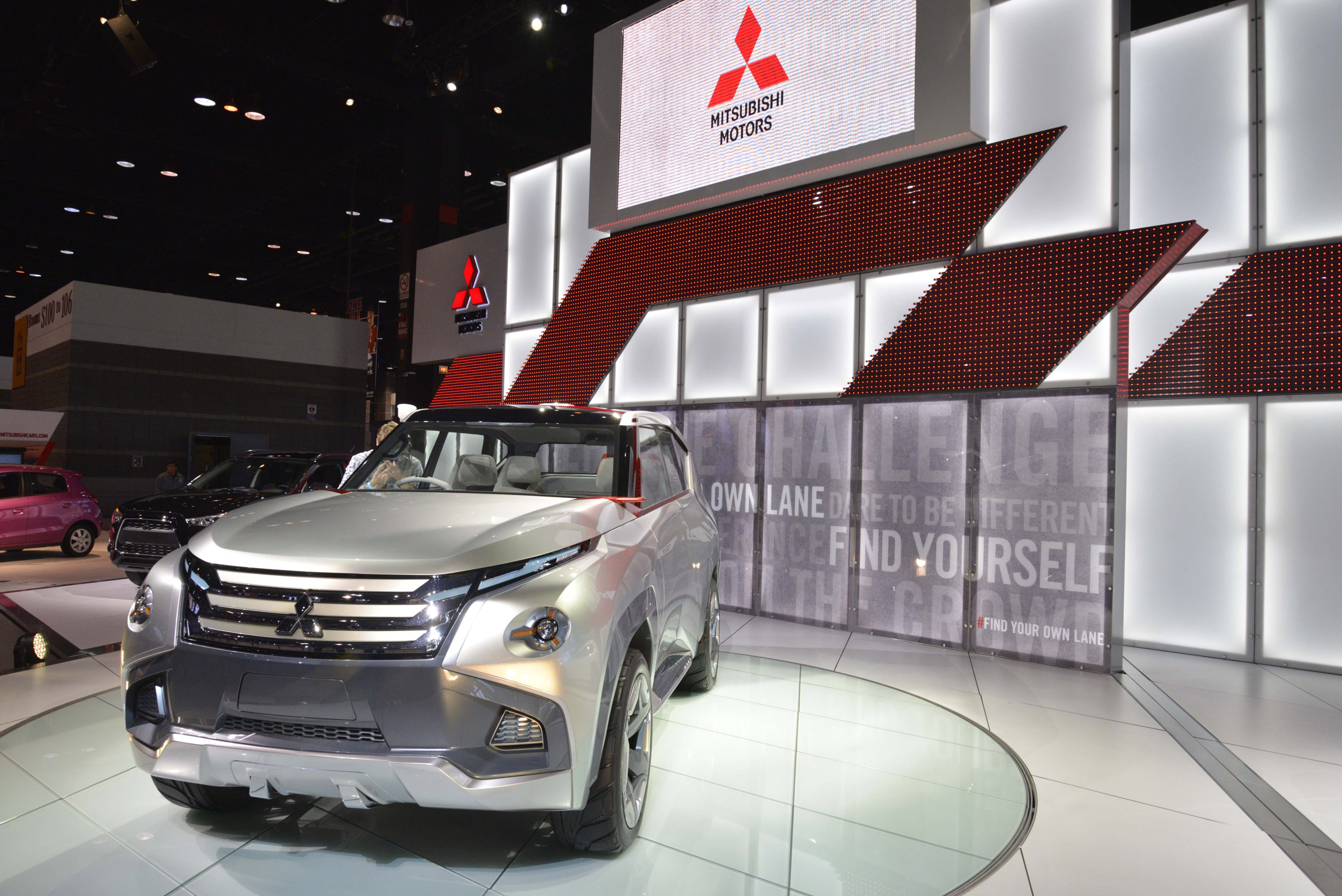 Mitsubishi Concept GC-PHEV Chicago