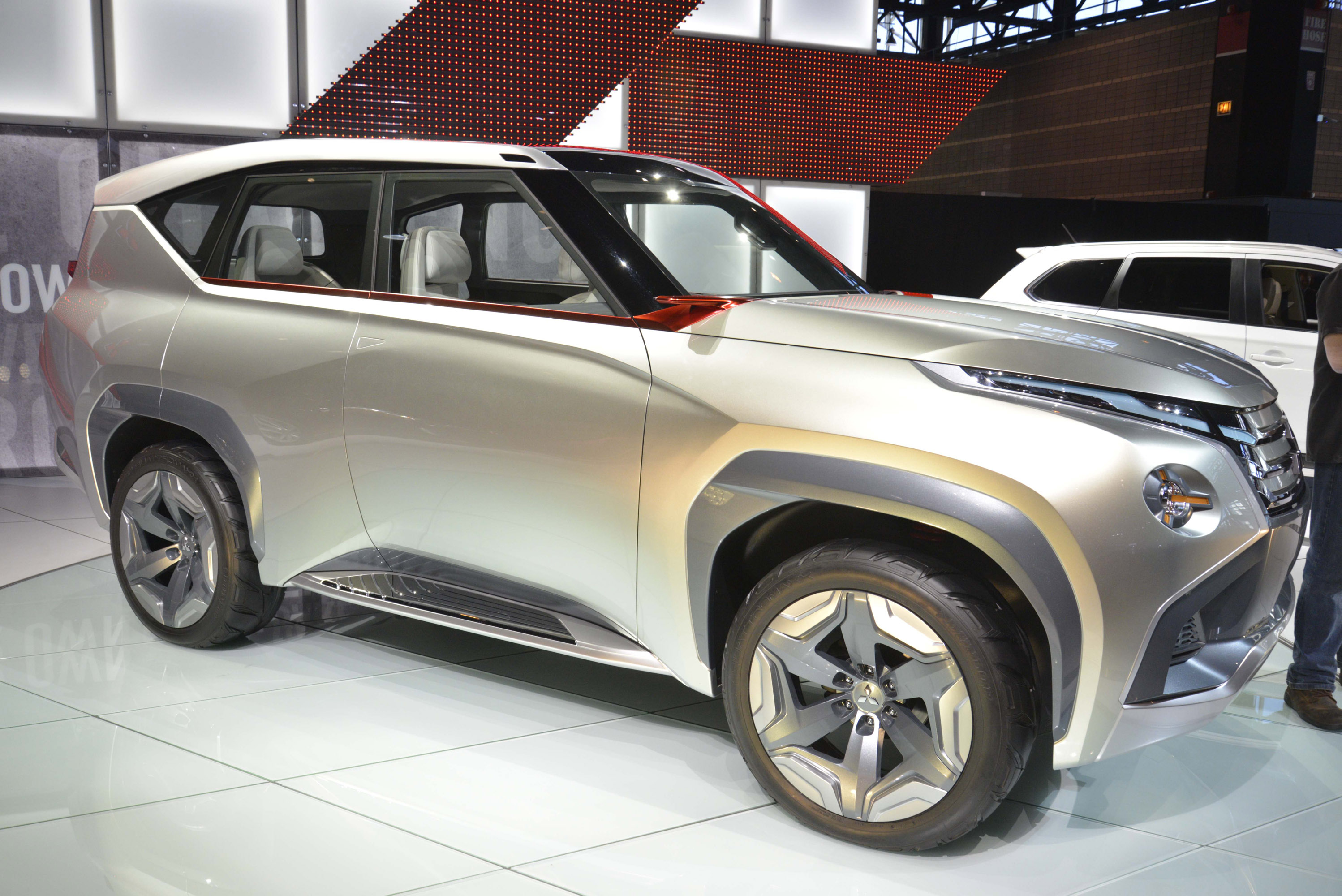 Mitsubishi Concept GC-PHEV Chicago