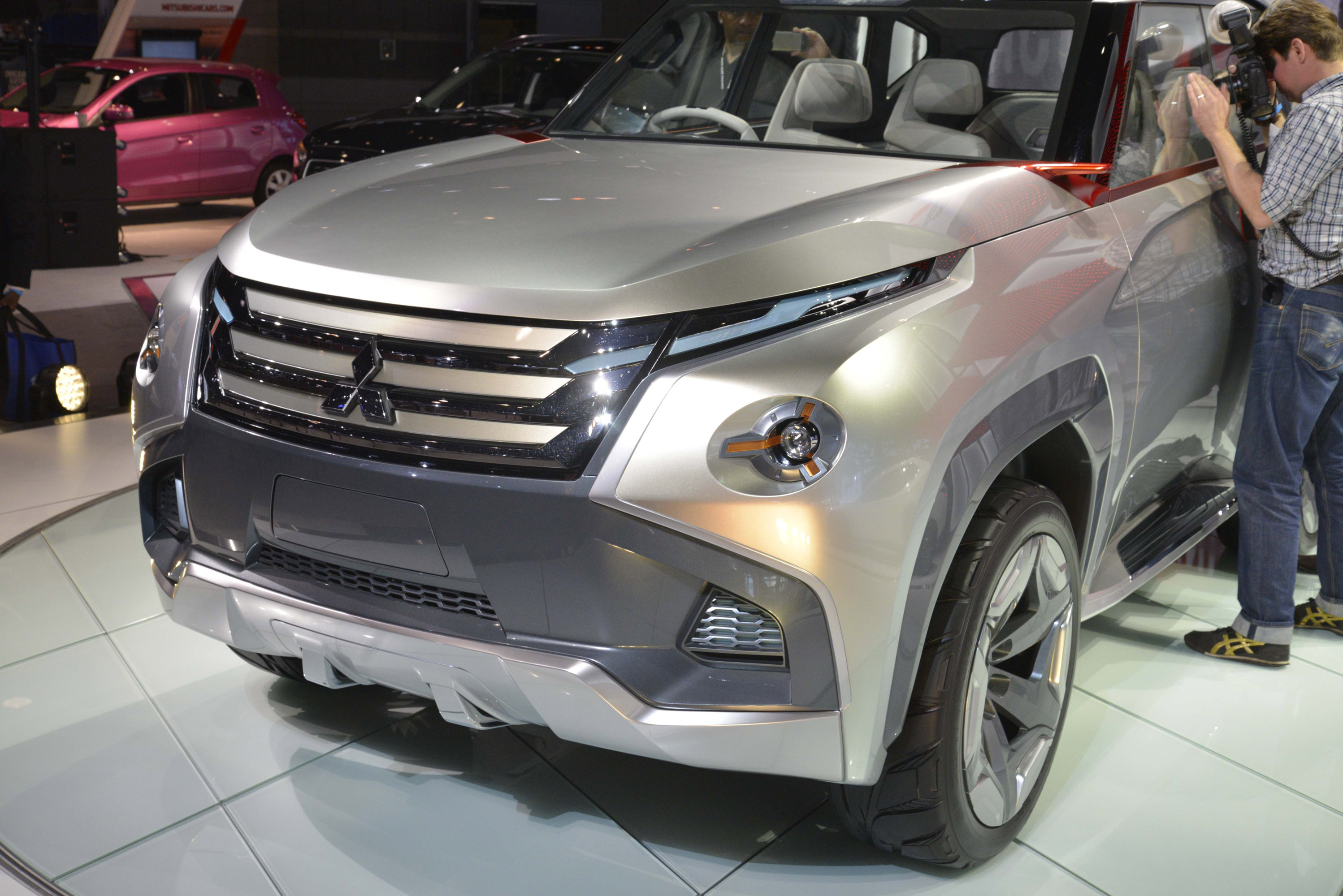 Mitsubishi Concept GC-PHEV Chicago