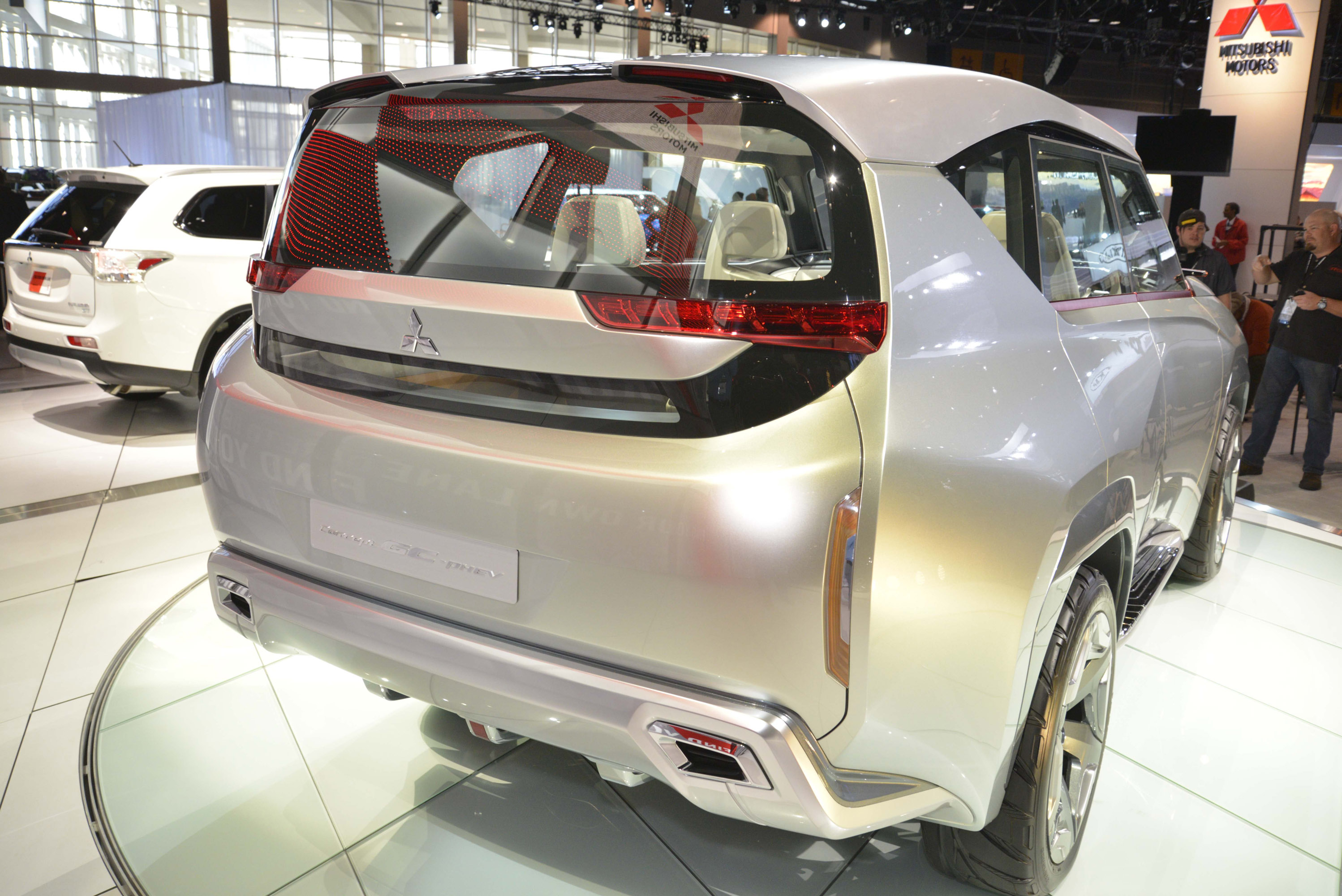 Mitsubishi Concept GC-PHEV Chicago