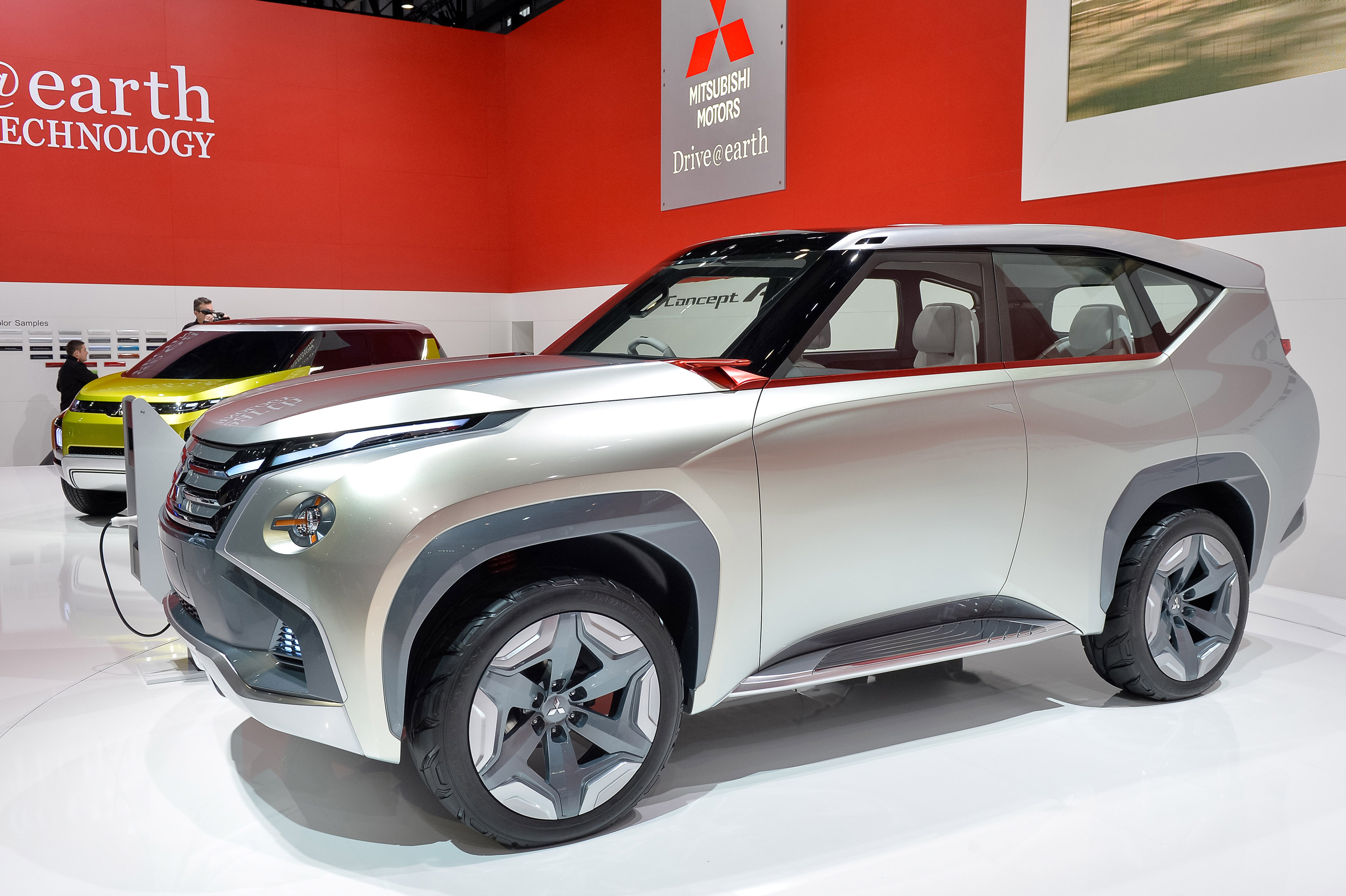 Mitsubishi Concept GC-PHEV Geneva