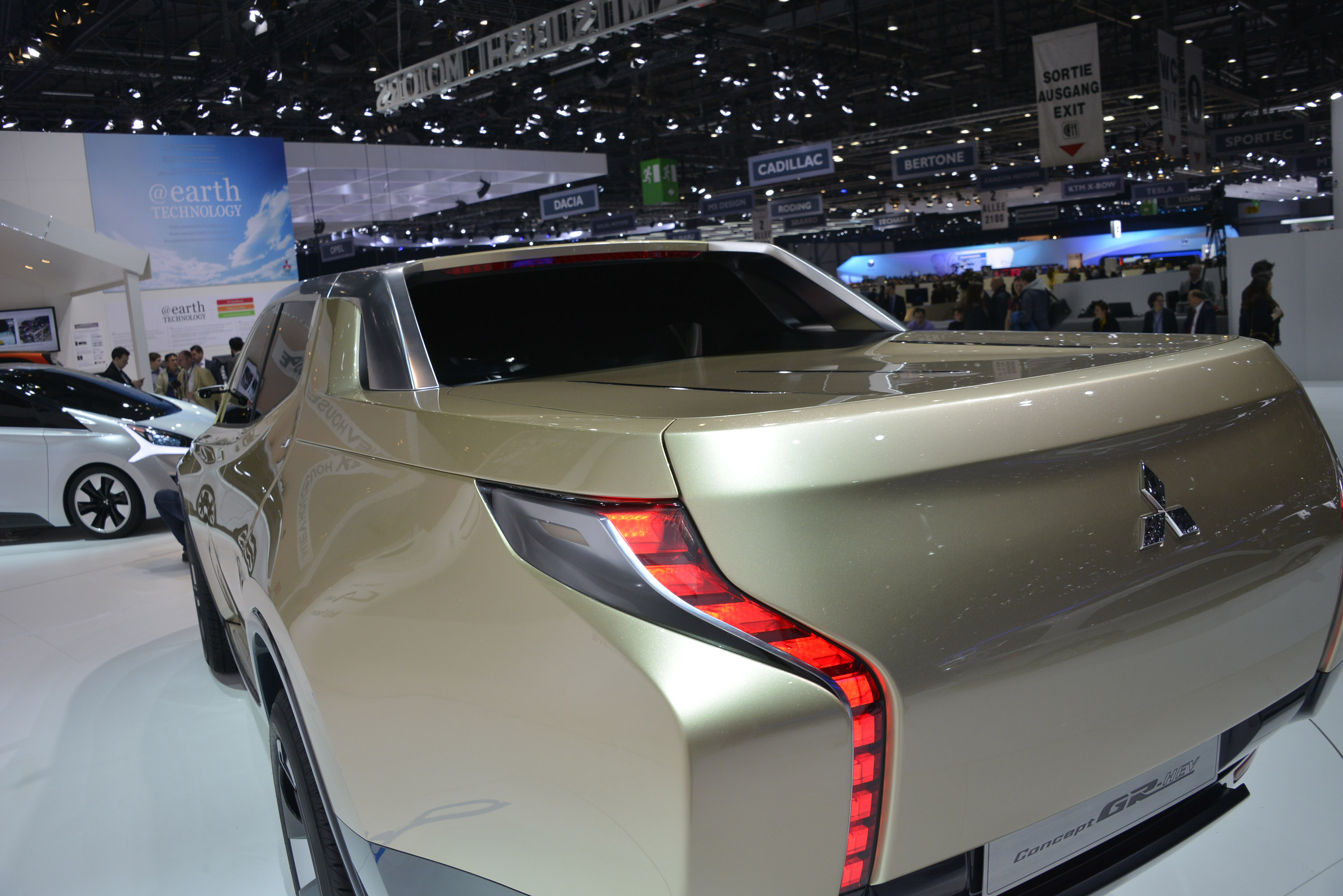 Mitsubishi Concept GR-HEV Geneva