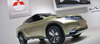 Mitsubishi Concept GR-HEV Geneva (2013) - picture 4 of 19