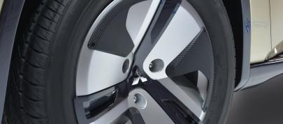 Mitsubishi Concept GR-HEV Geneva (2013) - picture 12 of 19