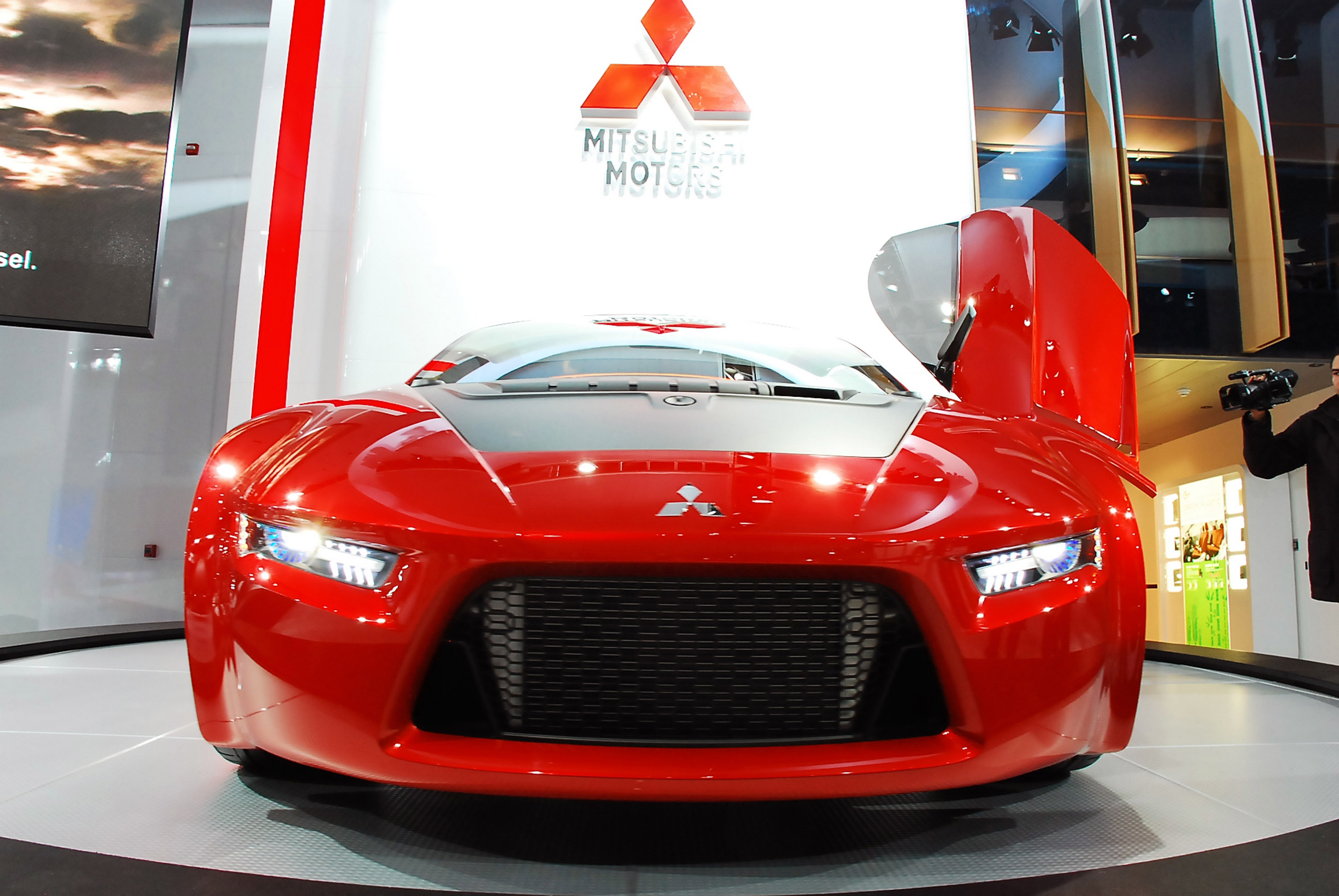 Mitsubishi Concept-RA Detroit