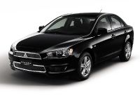 Mitsubishi Galant Fortis (2007) - picture 2 of 4