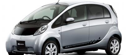 Mitsubishi i-MiEV production version (2009) - picture 7 of 12