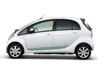 Mitsubishi i-MiEV production version (2009) - picture 4 of 12