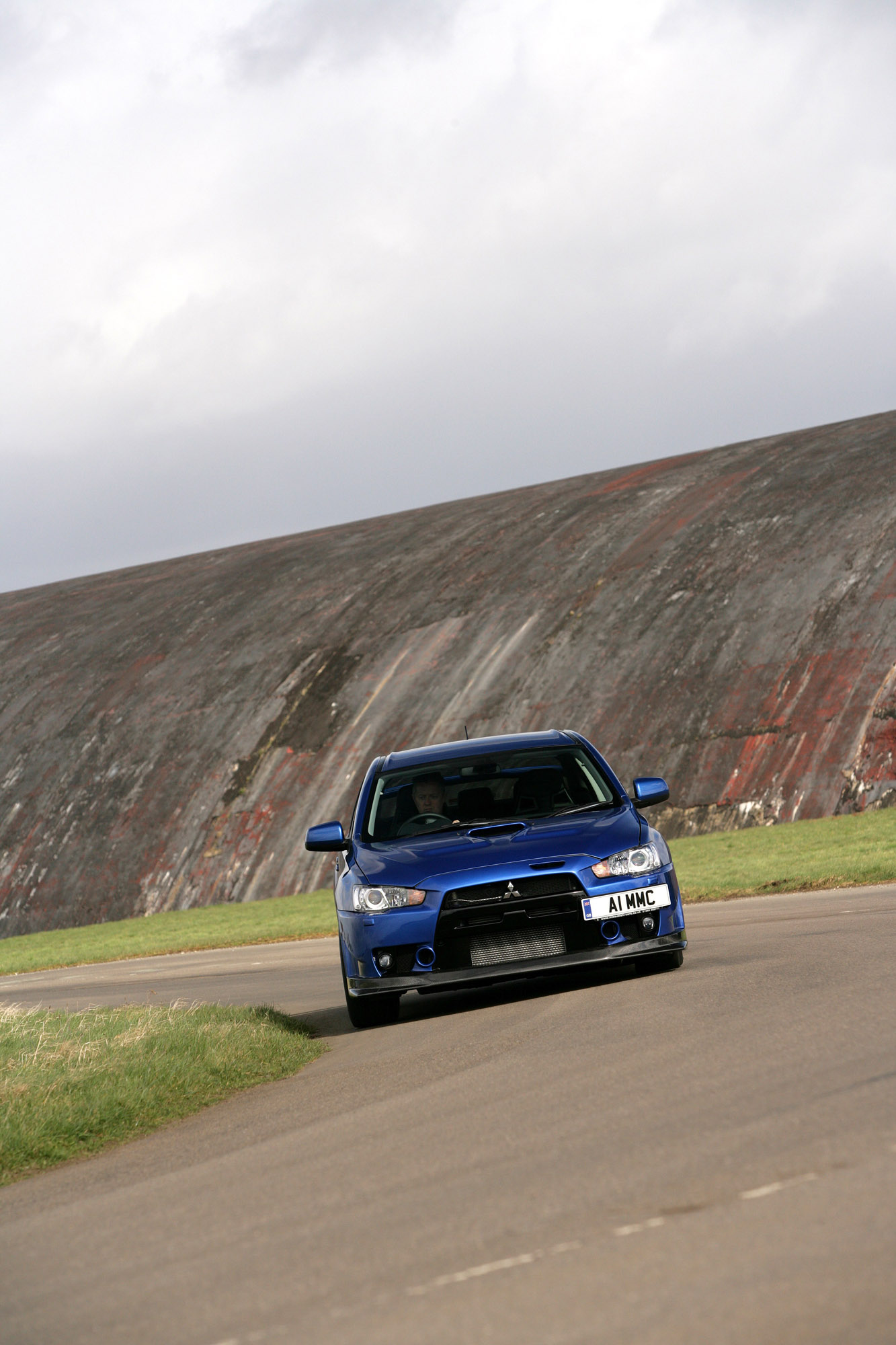 Mitsubishi Lancer Evolution X FQ-400