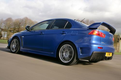 Mitsubishi Lancer Evolution X FQ-400 (2010) - picture 24 of 33
