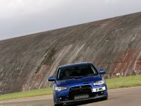 Mitsubishi Lancer Evolution X FQ-400 (2010)