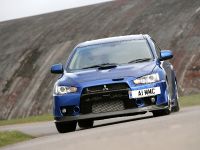 Mitsubishi Lancer Evolution X FQ-400 (2010) - picture 18 of 33