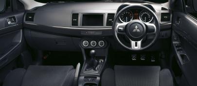 Mitsubishi Lancer Evolution X (2008) - picture 7 of 12