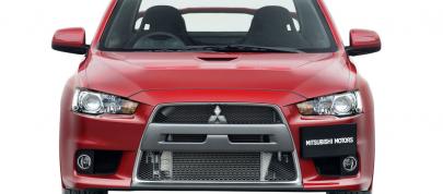 Mitsubishi Lancer Evolution X (2008) - picture 4 of 5