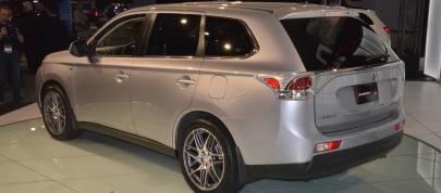 Mitsubishi Outlander Los Angeles (2012) - picture 4 of 7