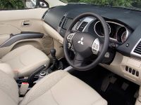 Mitsubishi Outlander (2007)