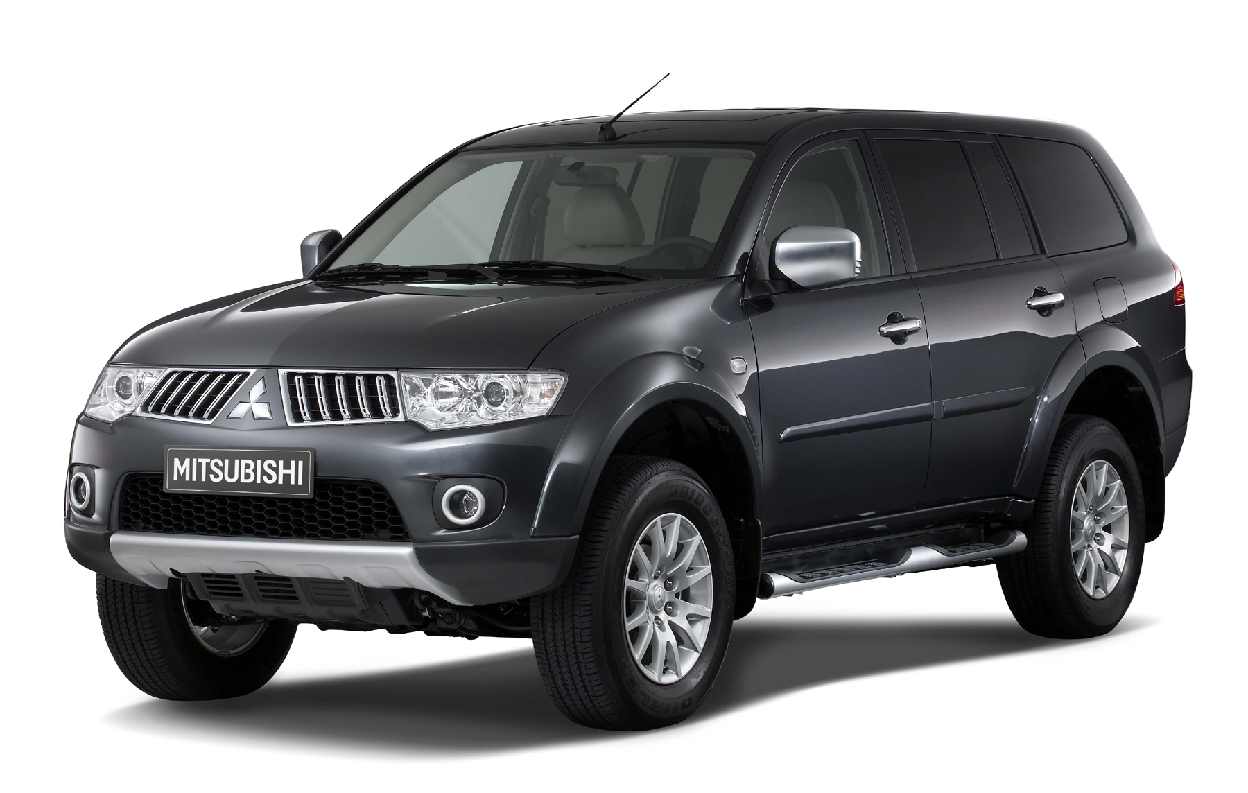 Mitsubishi Pajero Sport SUV