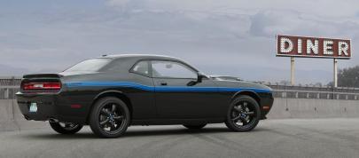 MOPAR at the  SEMA (2010) - picture 4 of 38