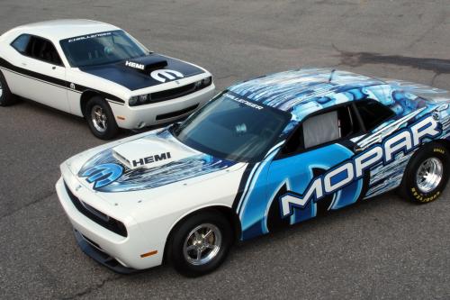 Index of /img/mopar-dodge-challenger-drag-package/slides500