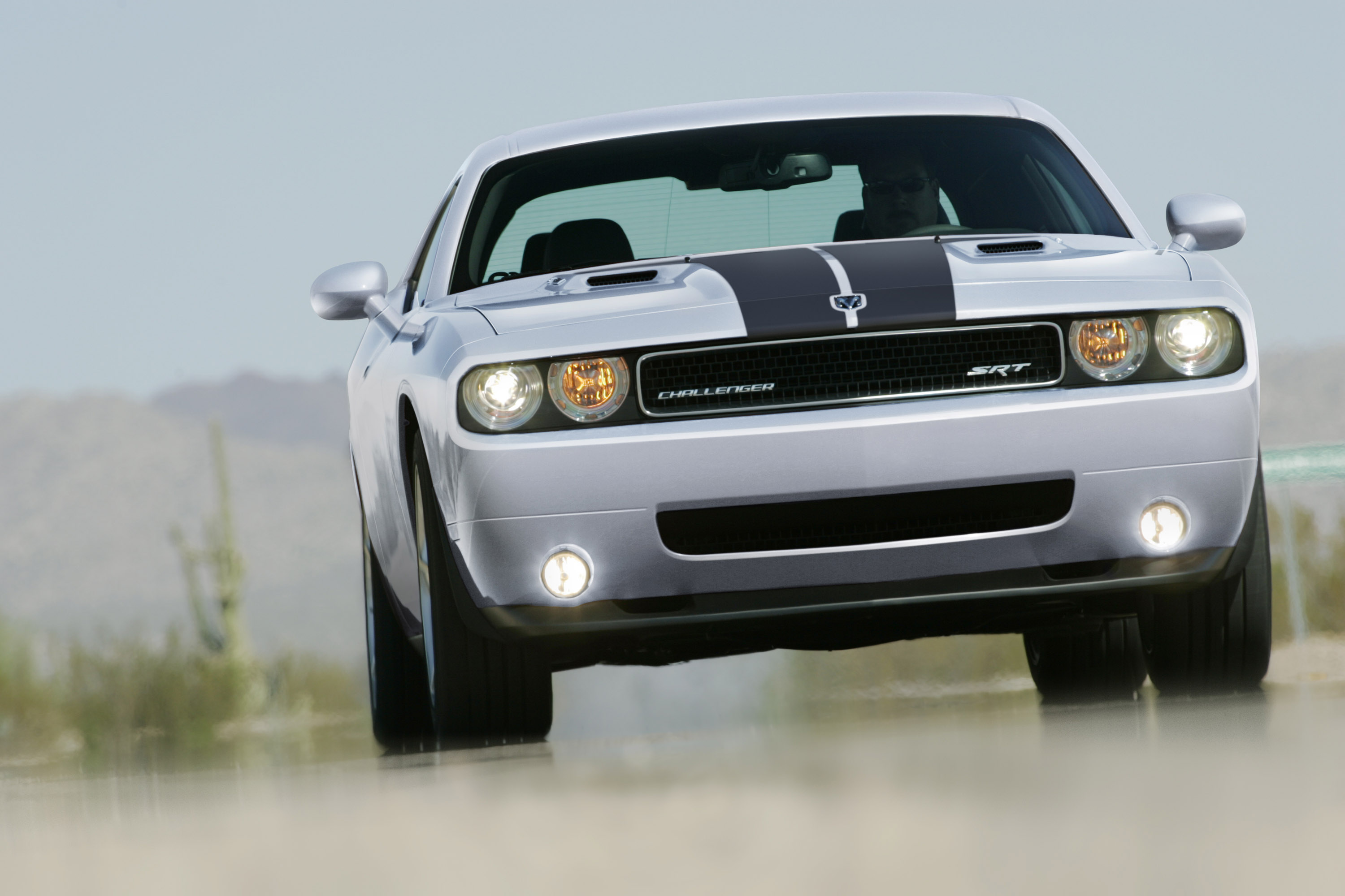 Mopar Dodge Challenger STR8