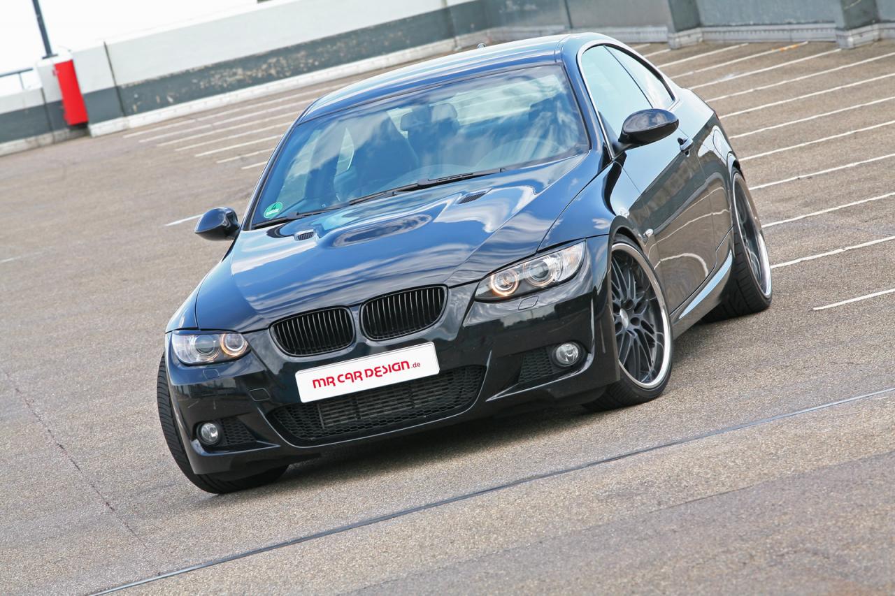 MR Car Design BMW 335i Black Scorpion