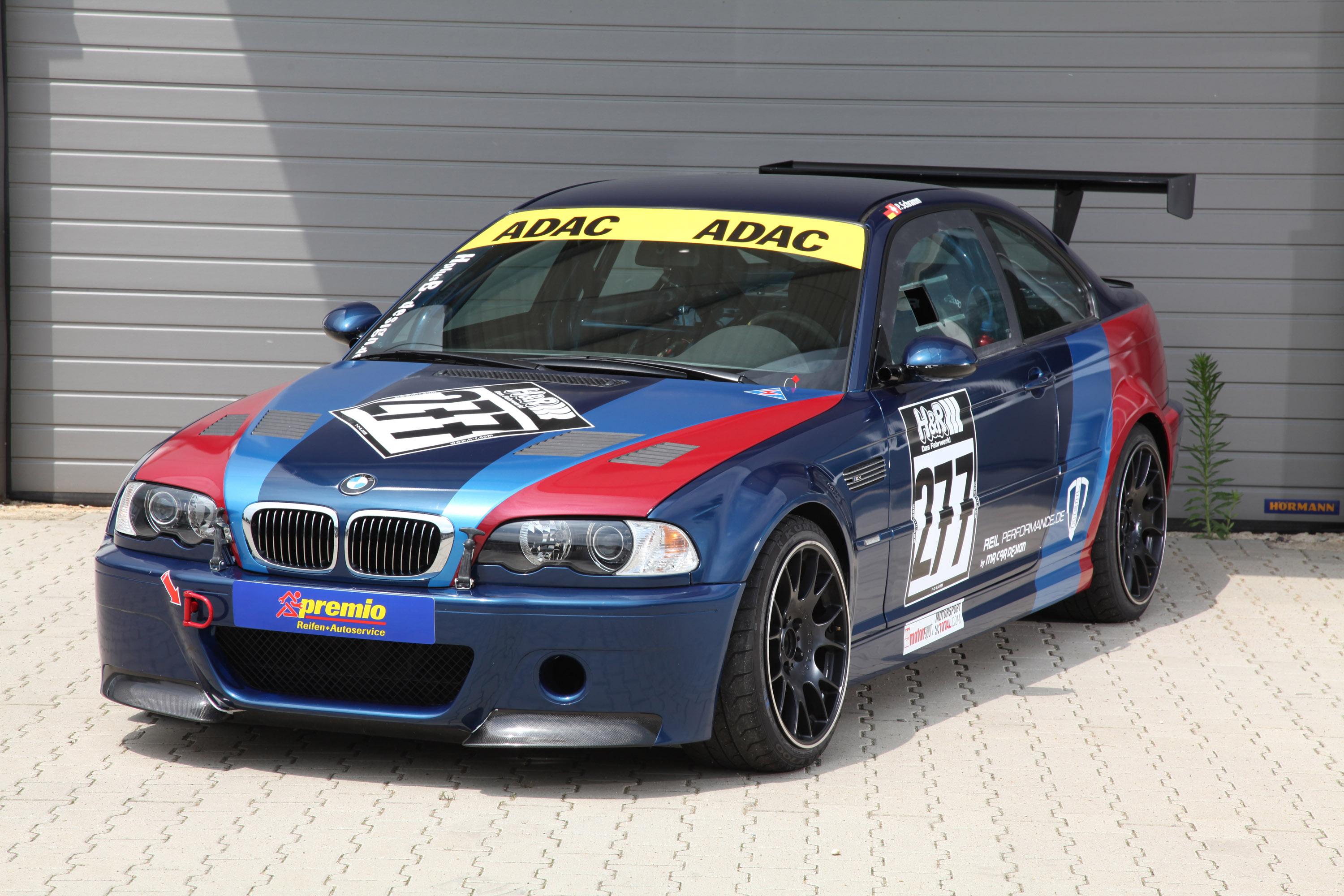 MR Car Design BMW E46 M3 CSL