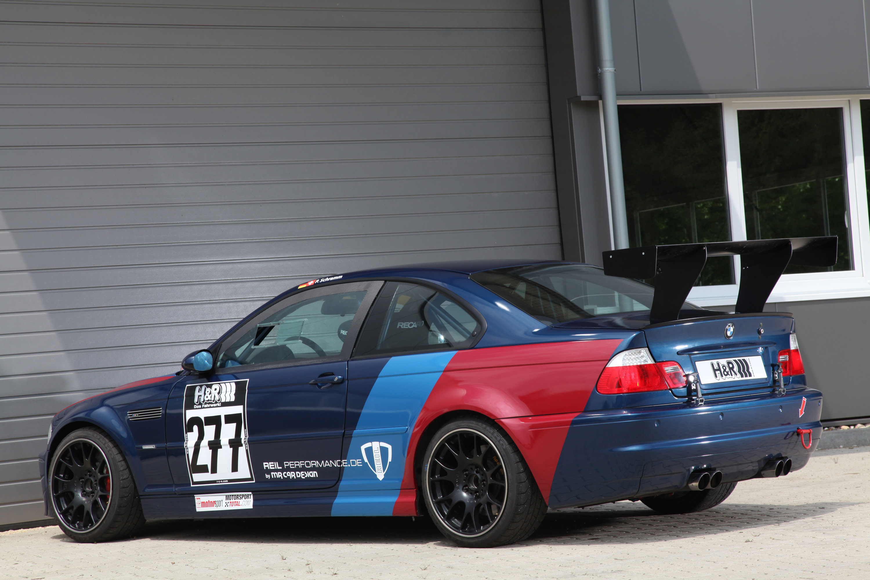 MR Car Design BMW E46 M3 CSL