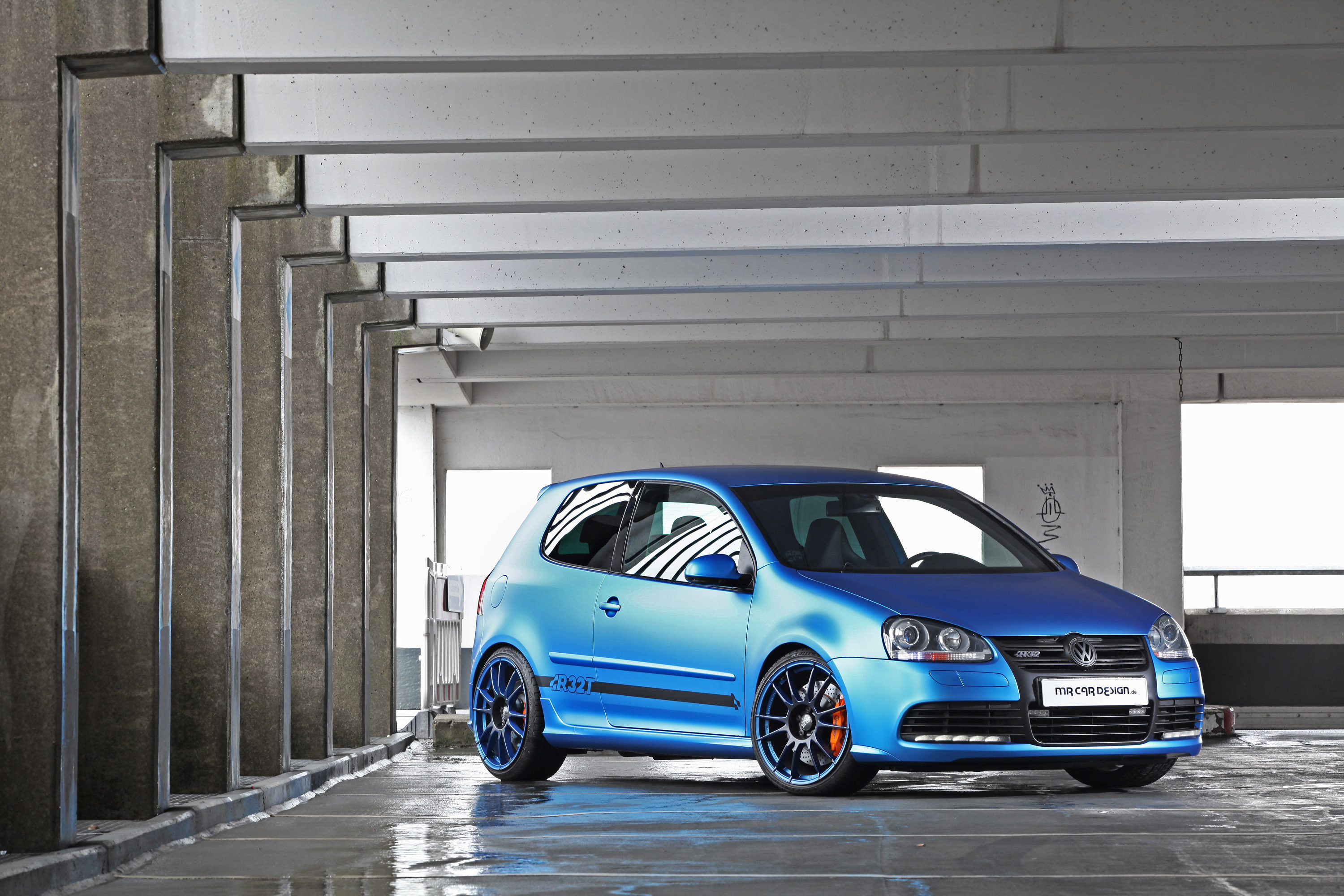 MR Car Design Volkswagen Golf VI R32