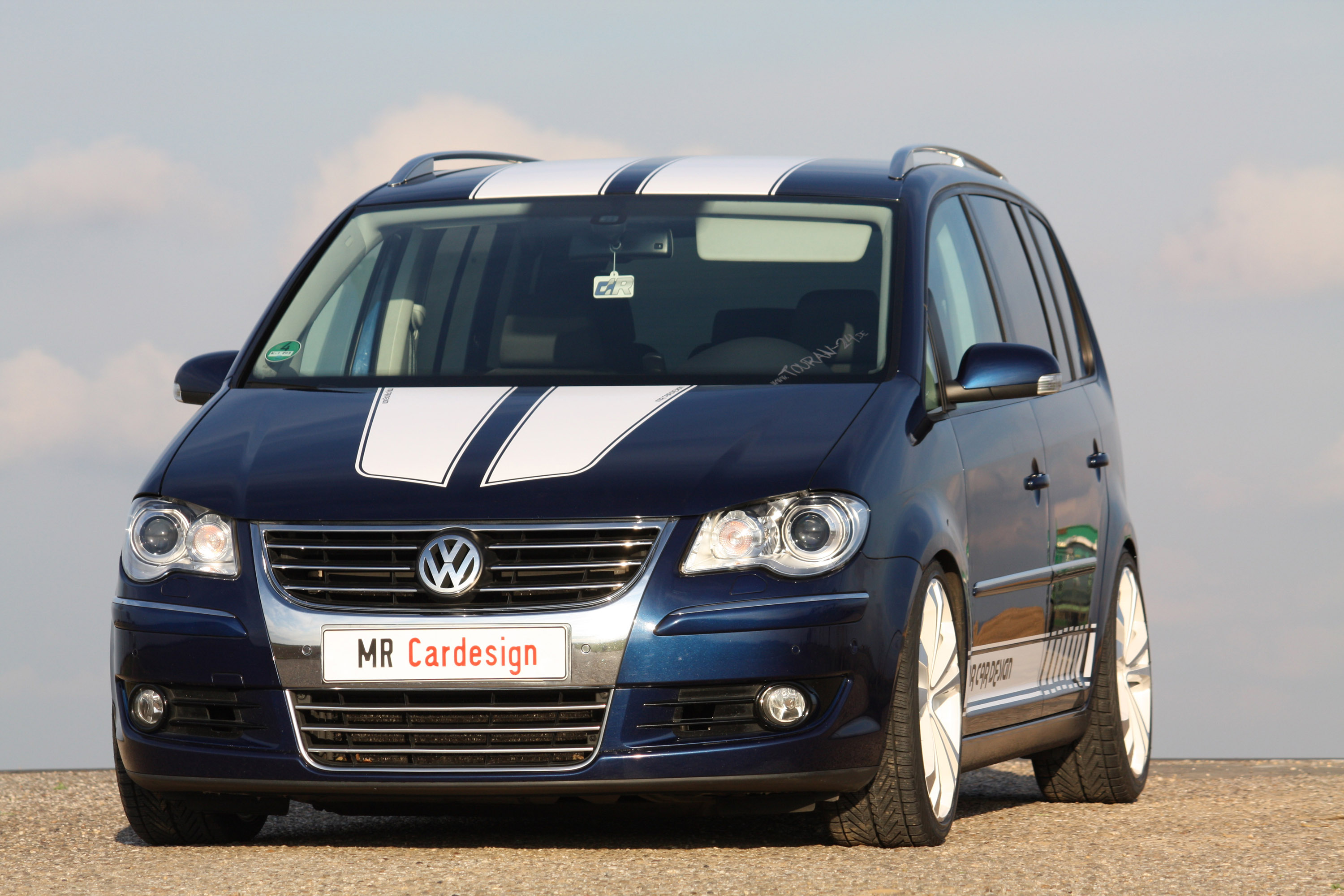 MR Car Design VW Touran Winter Edition