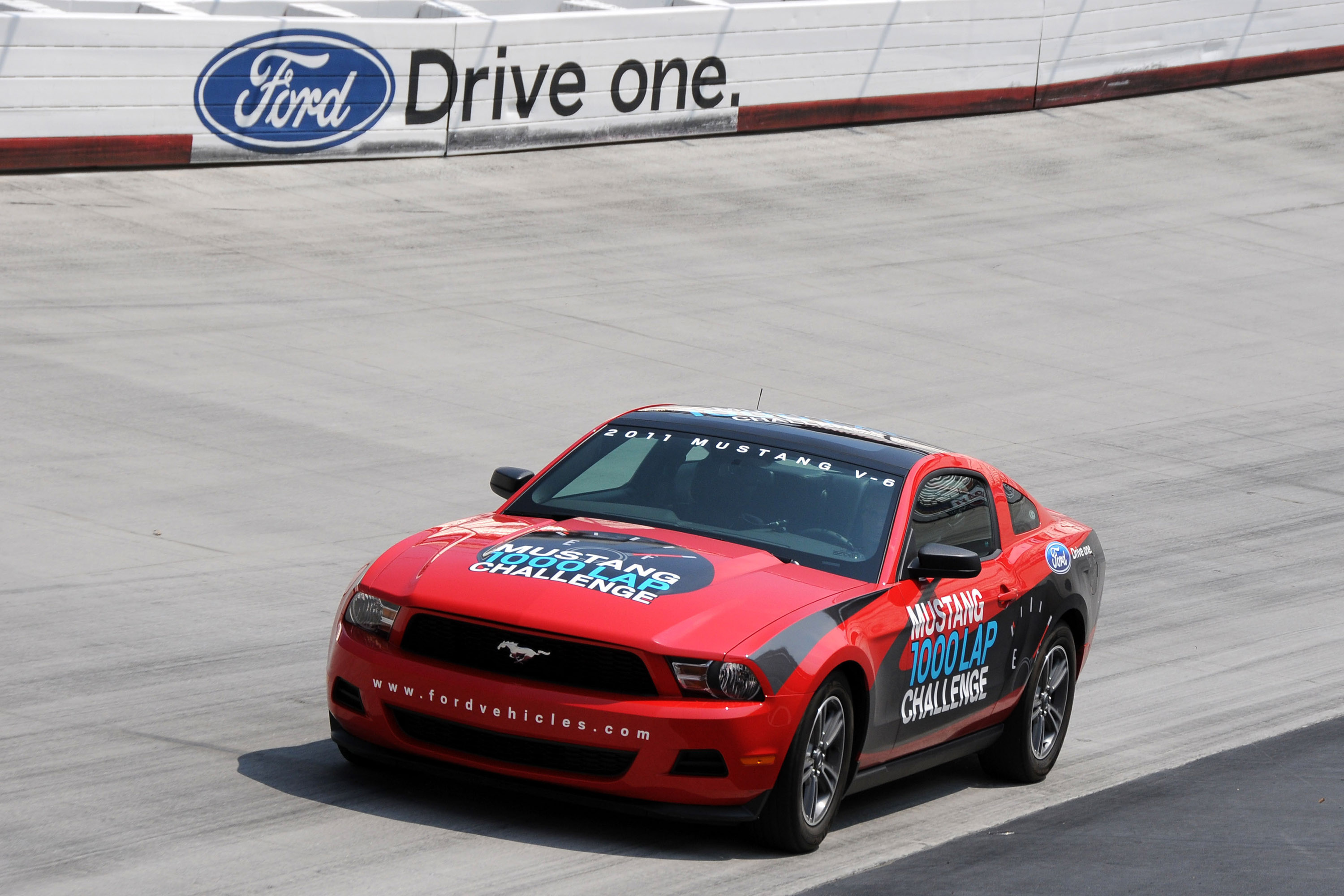 Ford Mustang 1000 Lap Challenge