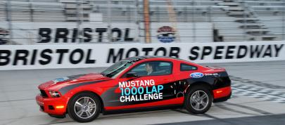 Ford Mustang 1000 Lap Challenge (2010) - picture 4 of 9